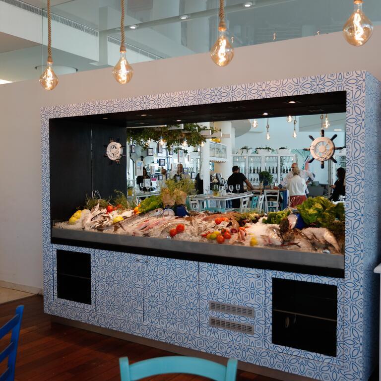 Play Hatzuk Beach Tel Aviv Restaurante foto